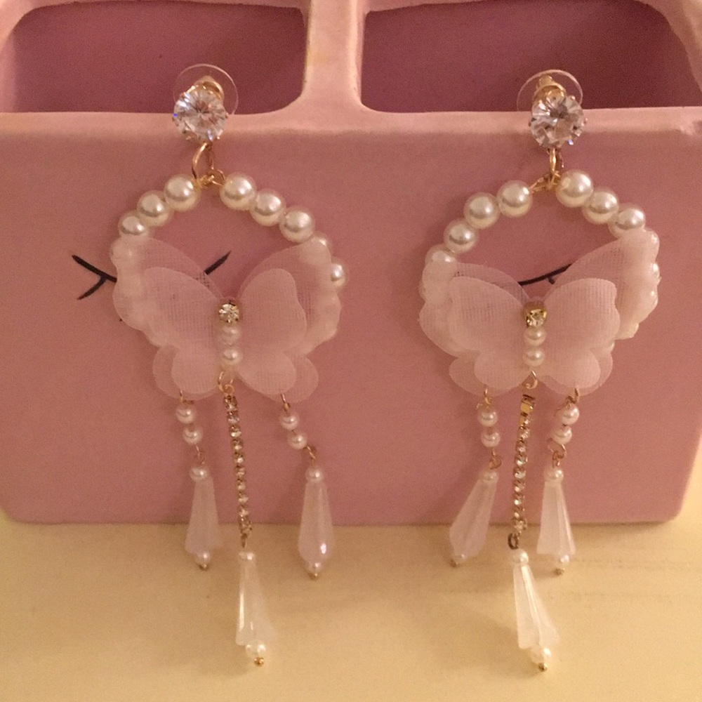 Pink Butterfly + Crystal Pearl Boho Drop Statement Earrings - Picture 9 of 11